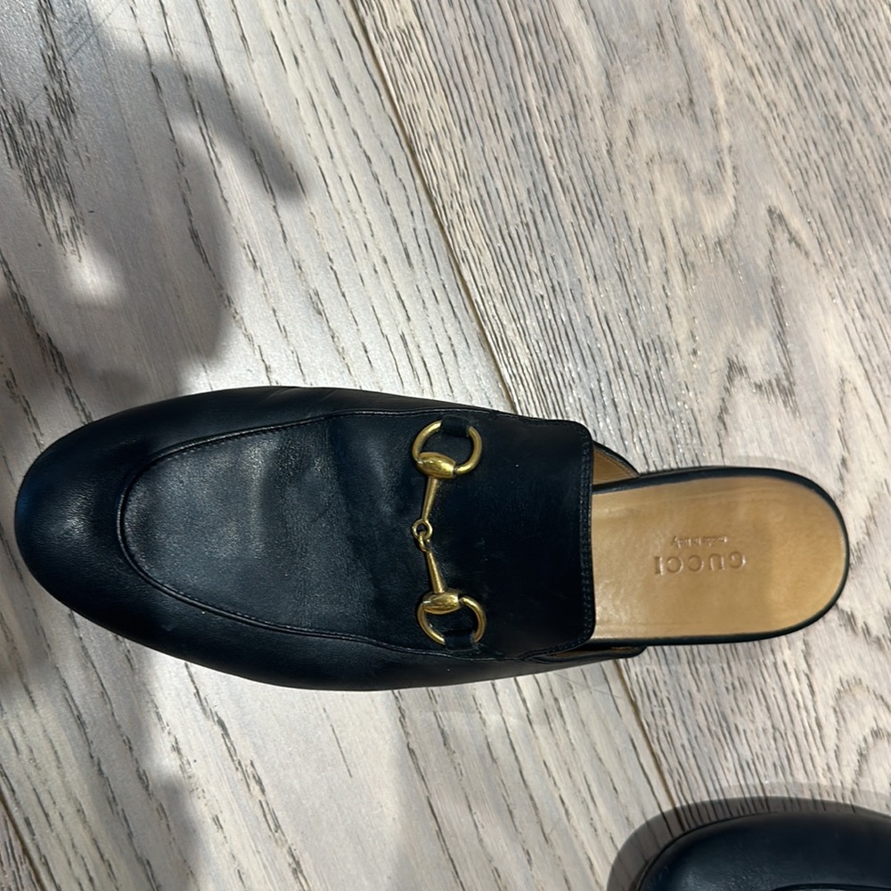 Gucci prince town slipper. - Picture 3 of 4